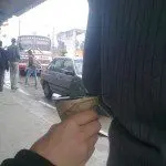 شورانگیز قابل پیش بینی نبود. او گاهی از پشت خنجر میزد